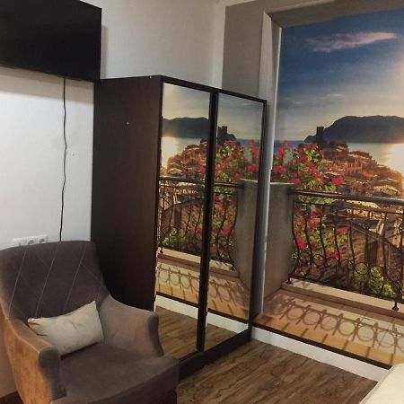 Studio Apartment Near Republic Square Yerevan Ngoại thất bức ảnh